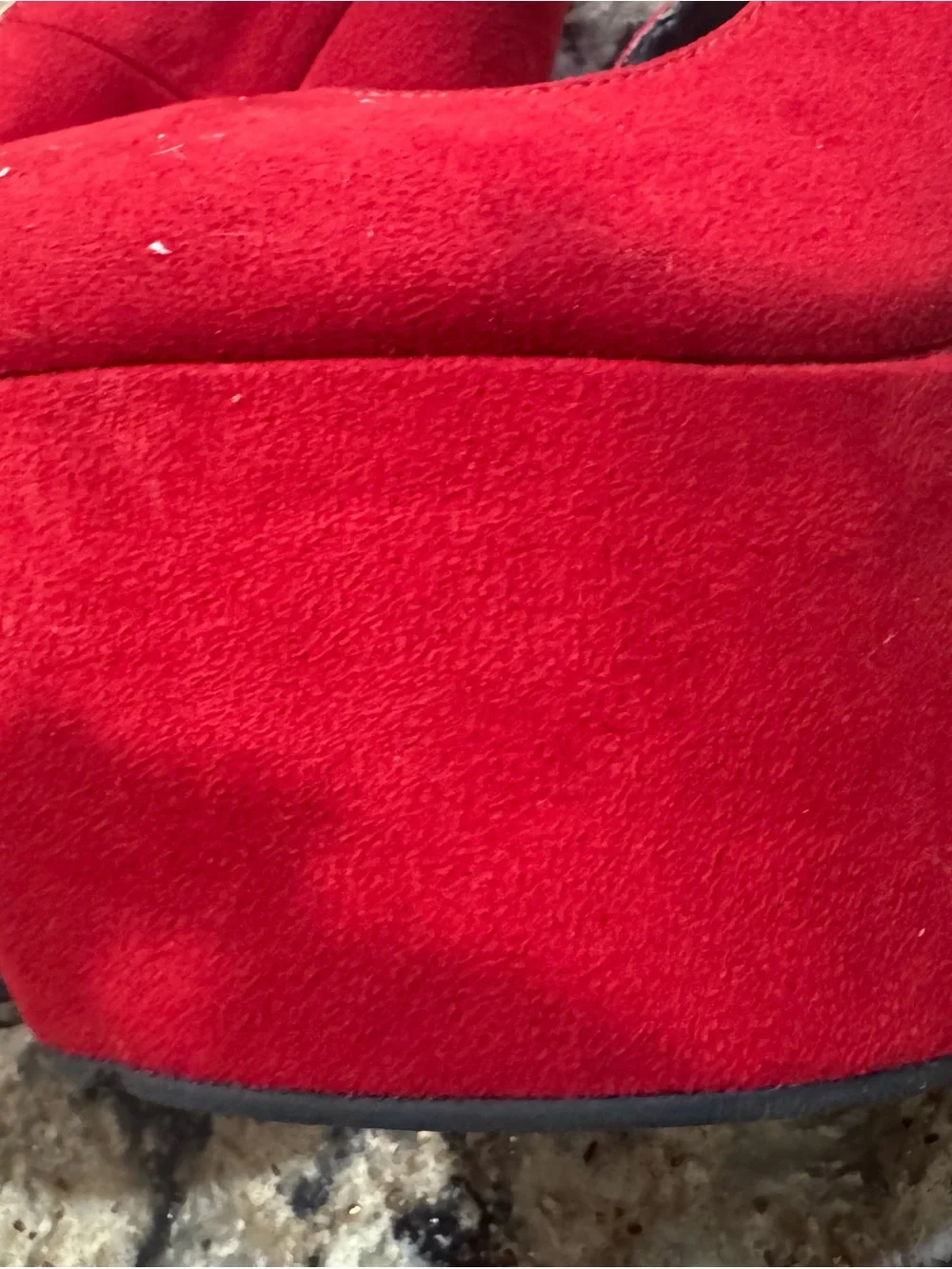 Qupid red suede platform pumps Size 8.5 (CL-3)